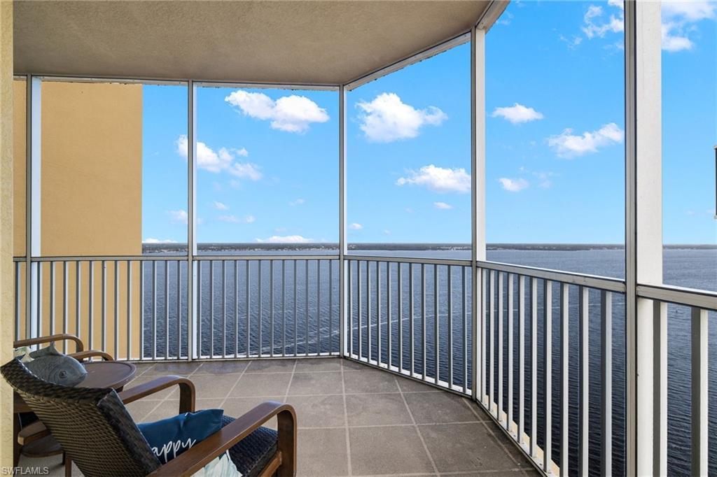 Image 4: Lanai