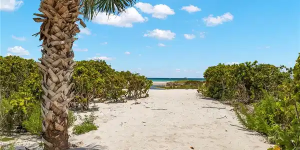 1785 Middle Gulf