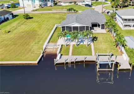 6123 Island Park CT