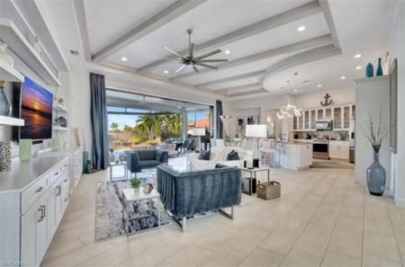 4726 Agualinda BLVD