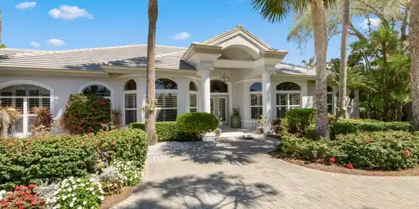 3500 Creekview DR
