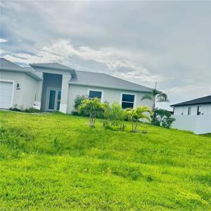 336 SW 31st PL
