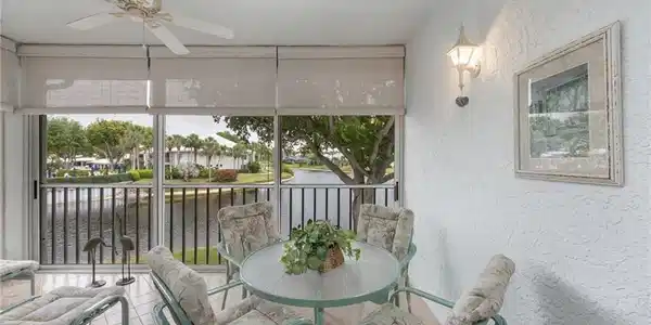 Image 4: Lanai