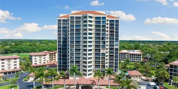 6000 Pelican Bay BLVD