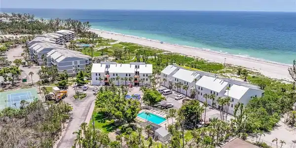 2118 Gulf Beach Villas