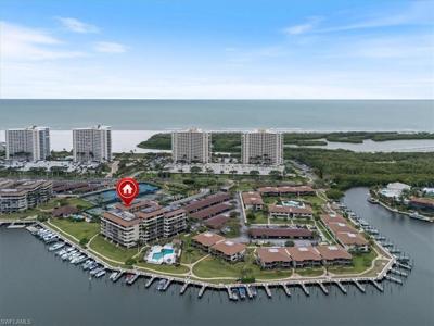 591 Seaview CT