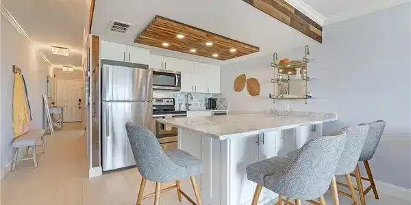 260 Southbay DR