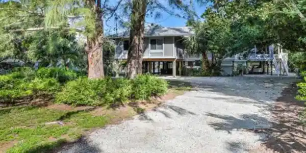 1454 Sandpiper CIR