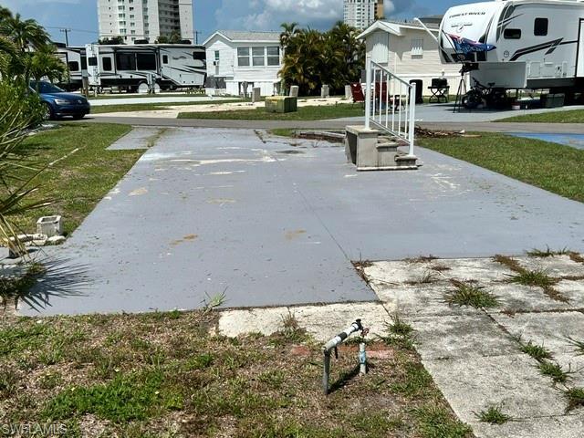 Image 4: Looking from the rear.  Note water faucet
