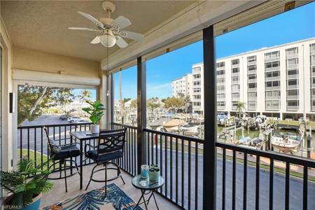 4421 Bay Beach LN