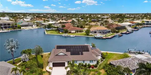 1236 Lamplighter CT