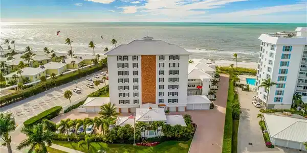 2701 Gulf Shore BLVD N
