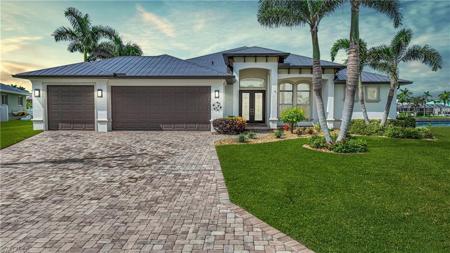 2124 SW 43rd TER