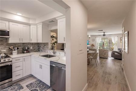 7098 Nantucket CIR