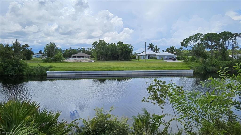 Image 3: Water view