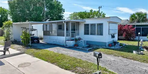 174 Santa Fe TRL