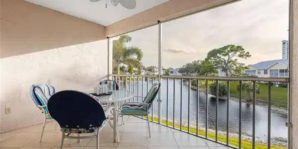 774 Wiggins Lake DR