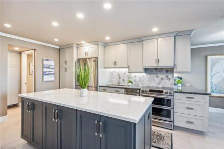 720 S Collier BLVD