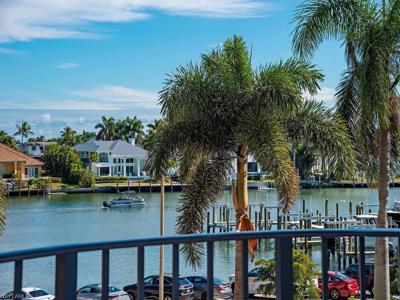 4451 Gulf Shore BLVD N