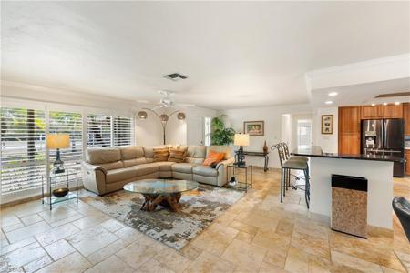 234 Duncan LN