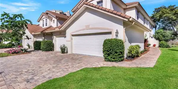 26944 Montego Pointe CT