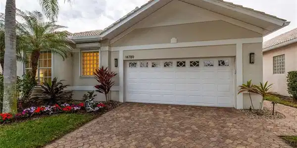 14789 Glen Eden DR