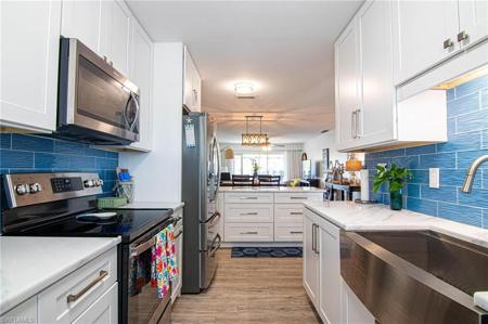 708 Victoria DR