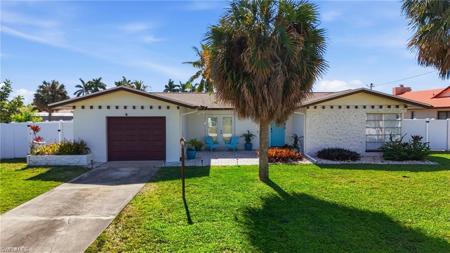 1432 Wellington CT