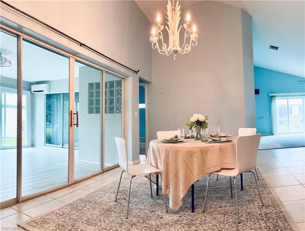 Image 2: Dining area