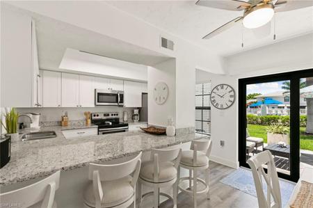 1353 Delbrook S