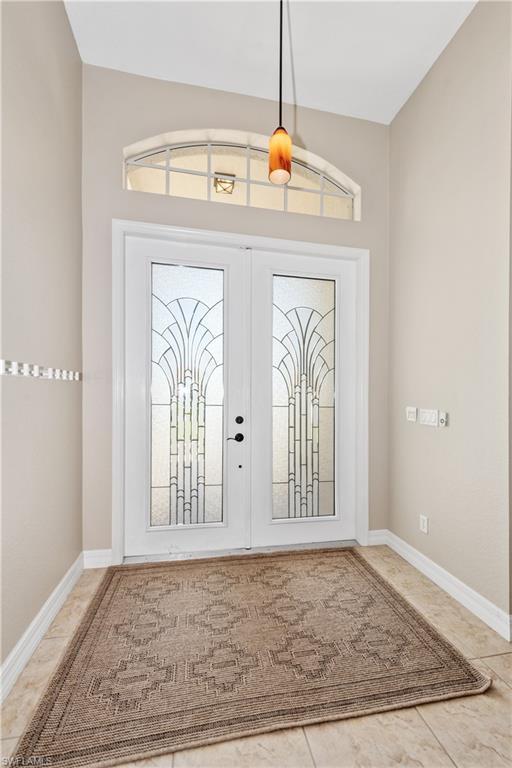Image 3: Foyer