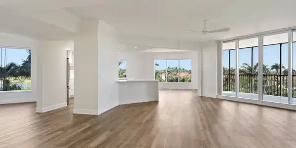 1060 Borghese LN