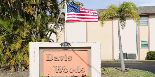 16881 Davis RD
