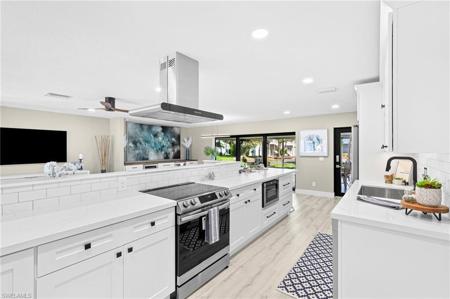 11451 Rebecca CIR