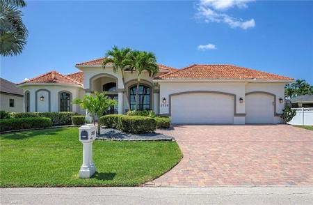 2528 SW 39th TER
