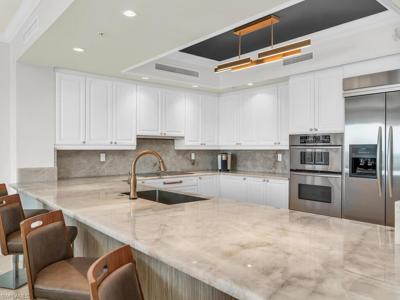 1050 Borghese LN