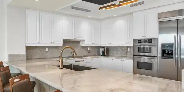 1050 Borghese LN