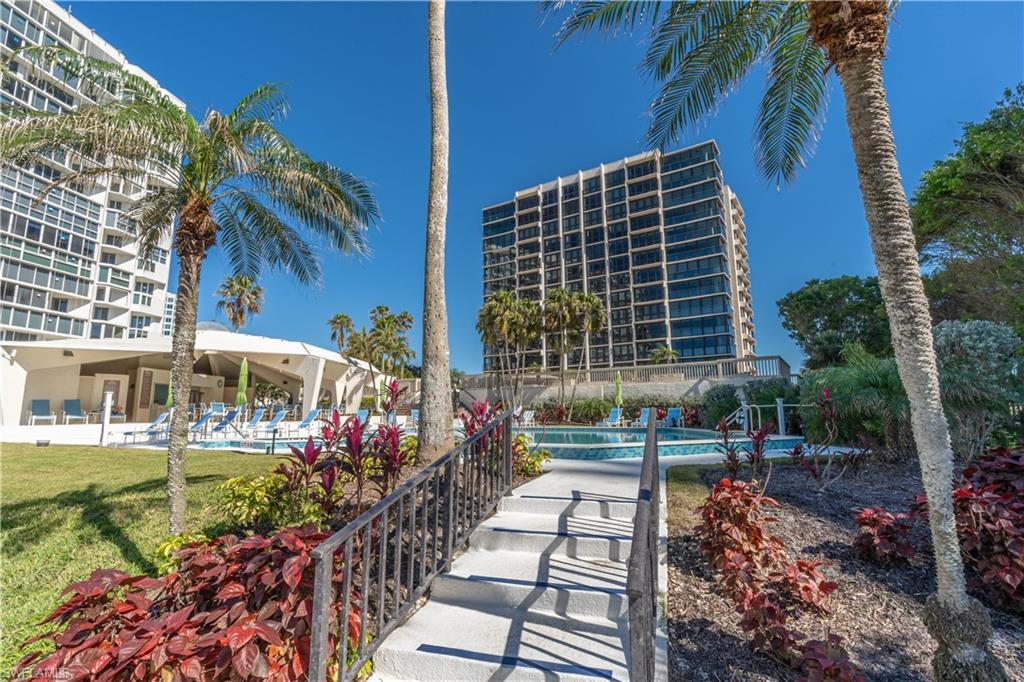 Image 2: Surrounding community featuring a pool