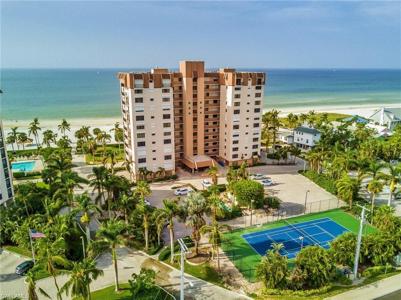 2800 Estero