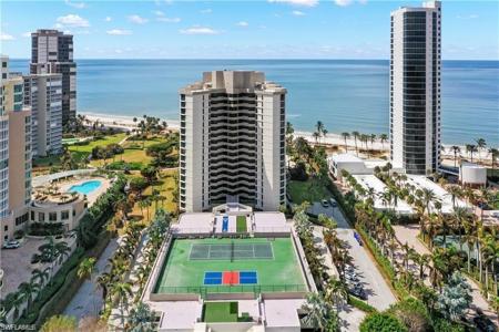 4551 Gulf Shore BLVD N