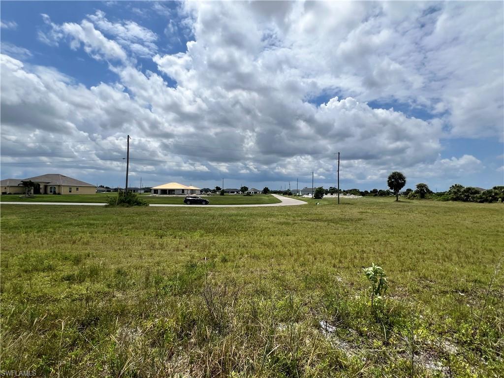 Image 4: View of from rear of the yard