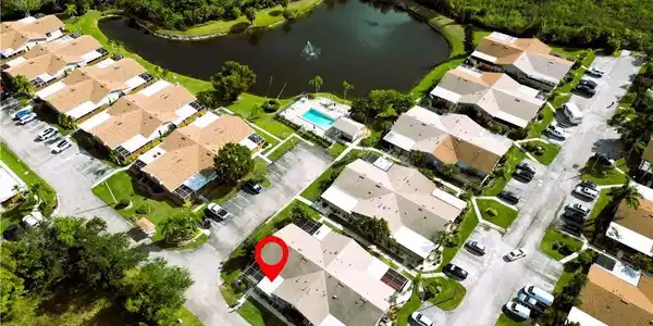 15536 Crystal Lake DR