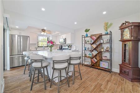 6296 Sugar Bush LN