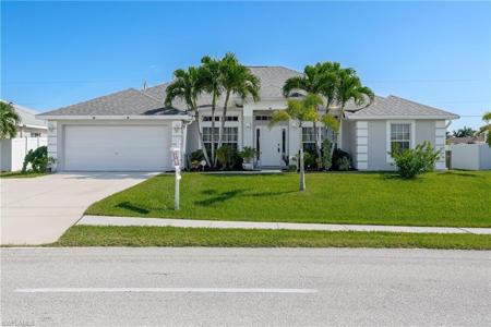 3925 Agualinda BLVD