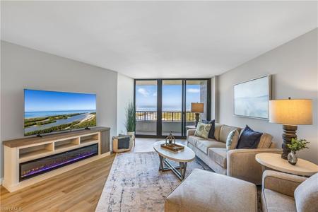 440 Seaview CT