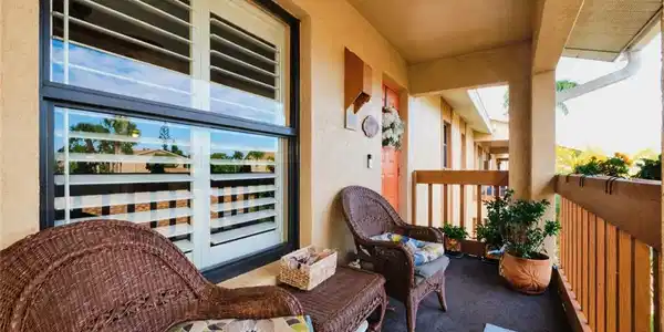 15370 Transit CT
