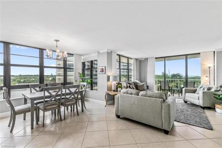 440 Seaview CT