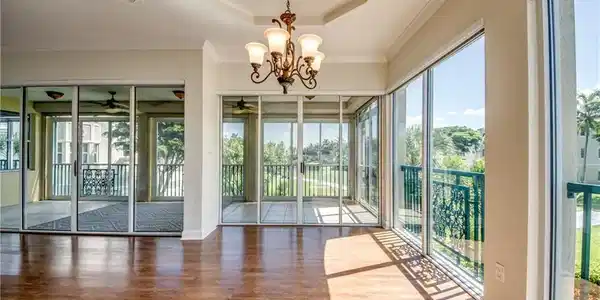 Image 3: Formal Dining Room