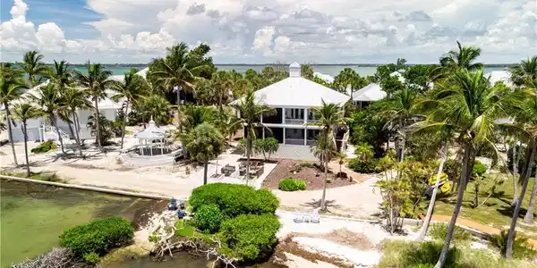 123 Useppa Island