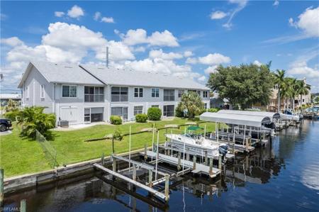 3711 Del Prado BLVD S